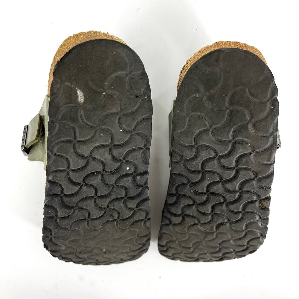 Birkenstock green faux leather Gizeh thong sandals (37‎ - US6.5) - Picture 9 of 9